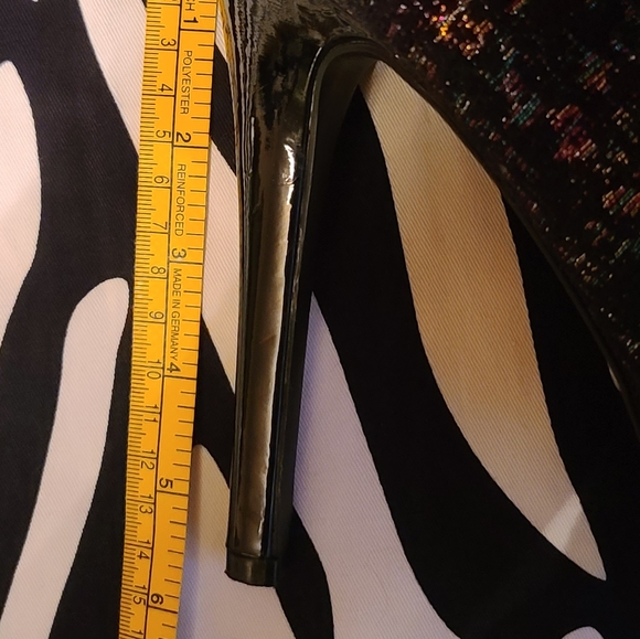 🛸2/$35 Chinese Laundry Booties - Picture 6 of 8